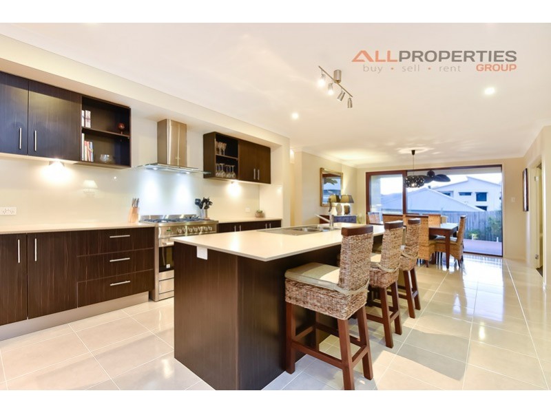 45 Laguna Cr, Springfield Lakes QLD 4300