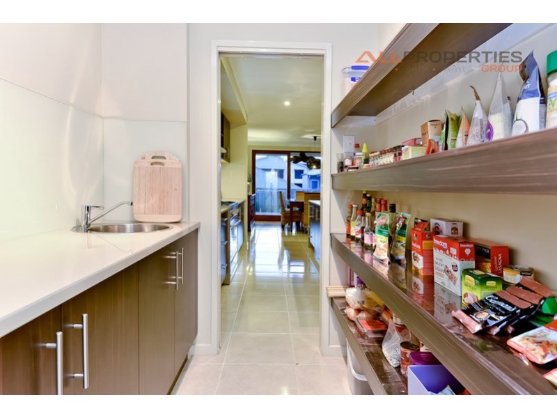 45 Laguna Cr, Springfield Lakes QLD 4300