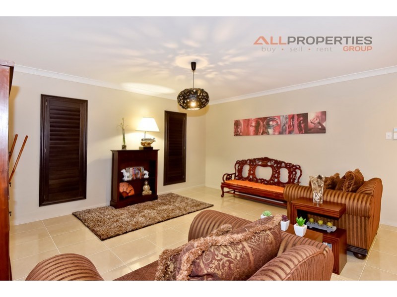45 Laguna Cr, Springfield Lakes QLD 4300