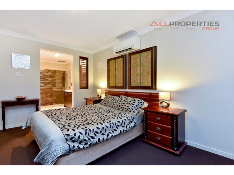 45 Laguna Cr, Springfield Lakes QLD 4300