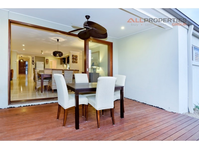 45 Laguna Cr, Springfield Lakes QLD 4300