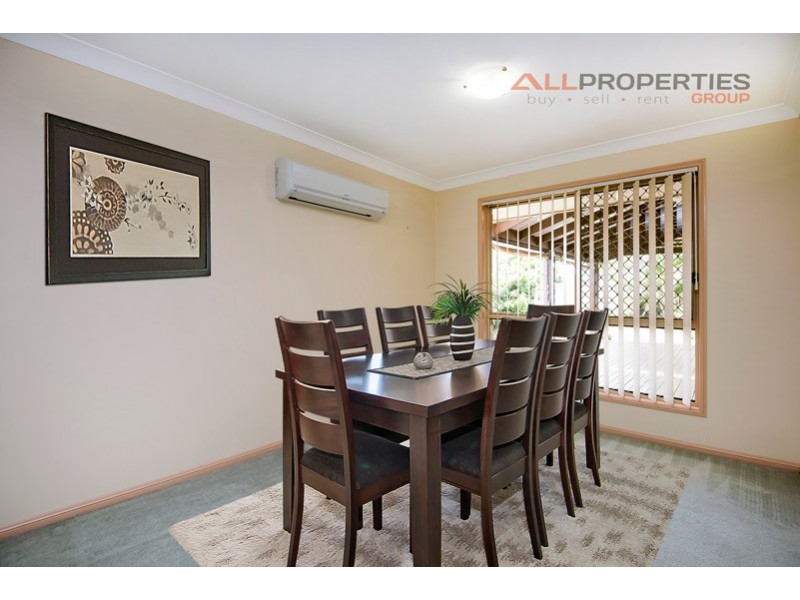 17 Glenlee Place, Parkinson QLD 4115