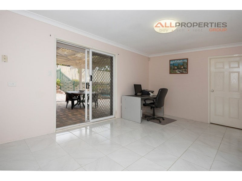 144 EMERALD DRIVE, Regents Park QLD 4118