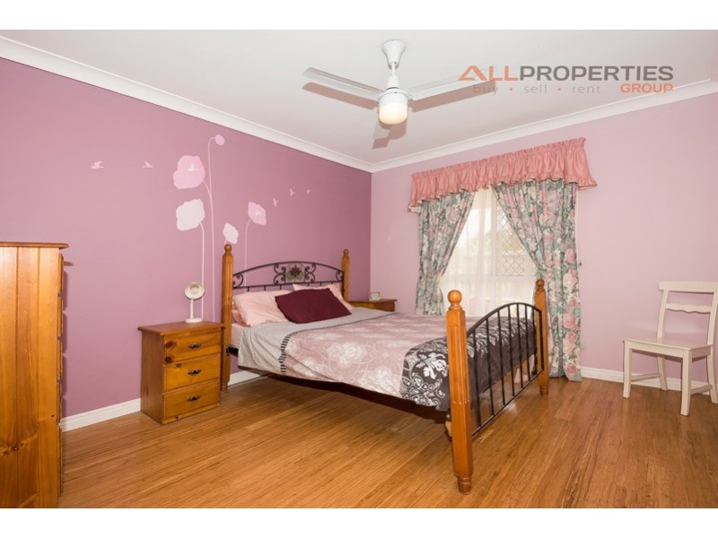 144 EMERALD DRIVE, Regents Park QLD 4118
