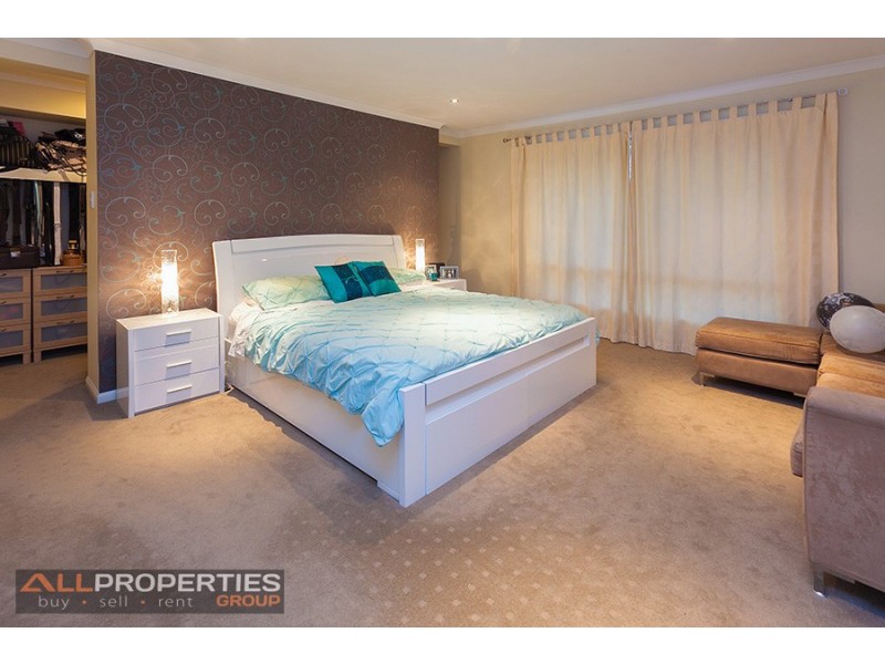 1-3 Parakeet Court, Greenbank QLD 4124