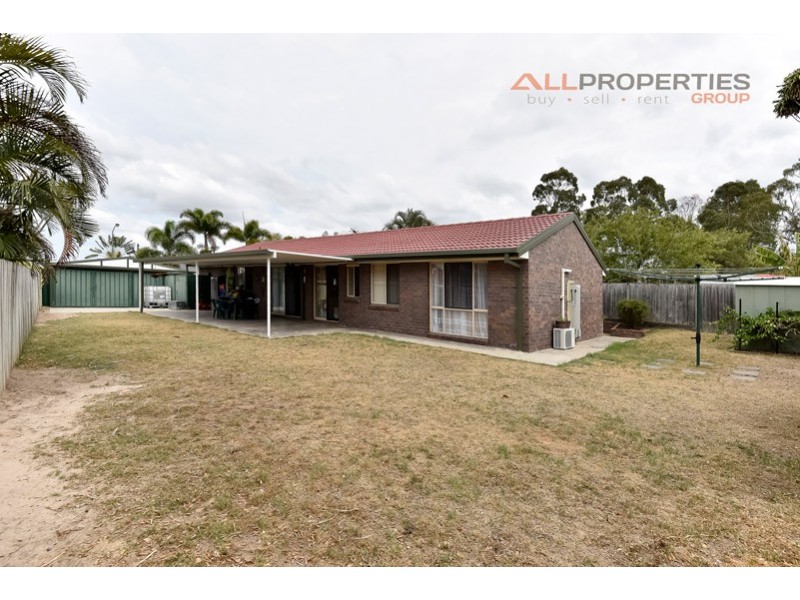110 BOTTLEBRUSH DRIVE, Regents Park QLD 4118