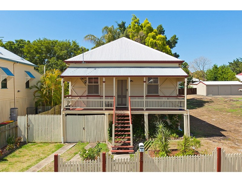 3 Moffatt Street, Ipswich QLD 4305