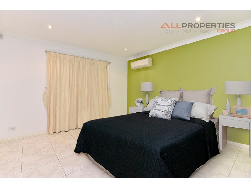 34 Treeline Pl, Durack QLD 4077