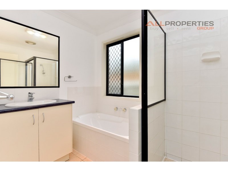 34 Treeline Pl, Durack QLD 4077