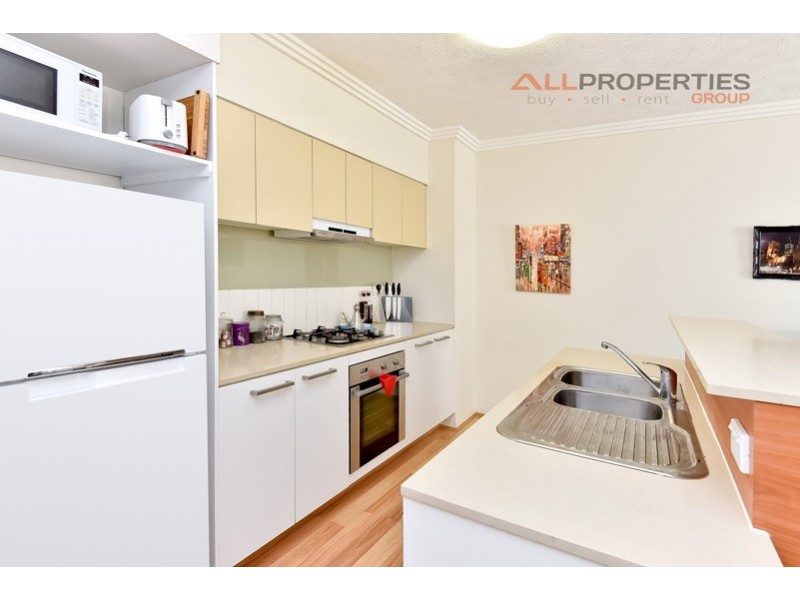304/803 Stanley St, Woolloongabba QLD 4102