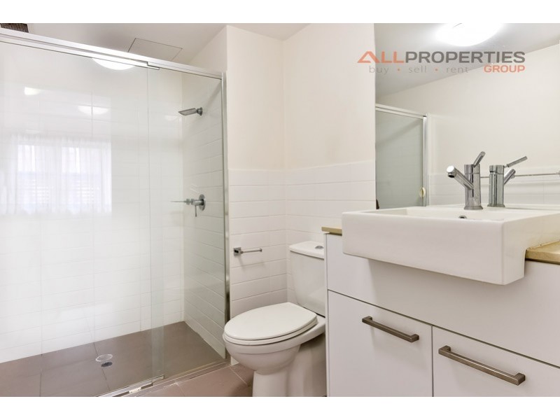 304/803 Stanley St, Woolloongabba QLD 4102