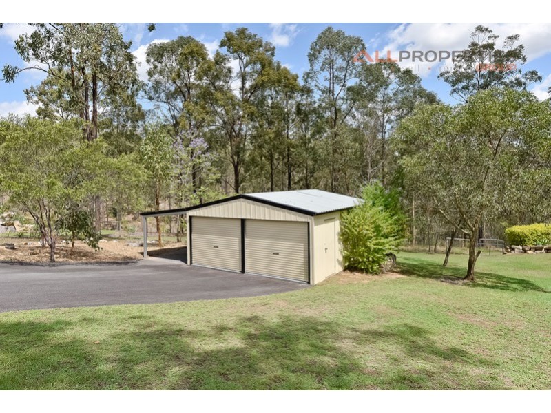 454 Bellbird Dr, Greenbank QLD 4124