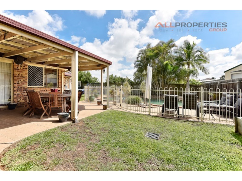 26 Weranga Place, Parkinson QLD 4115
