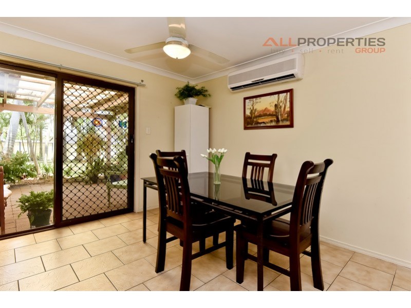 9 PAVON STREET, Regents Park QLD 4118