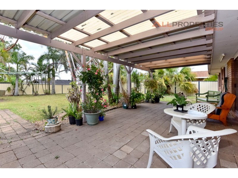 9 PAVON STREET, Regents Park QLD 4118