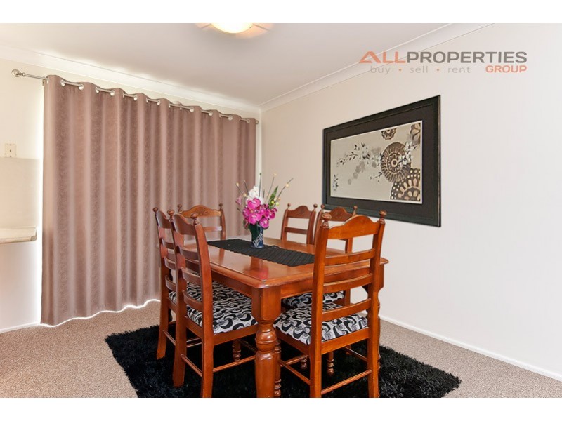 12 REGENCY DRIVE, Regents Park QLD 4118