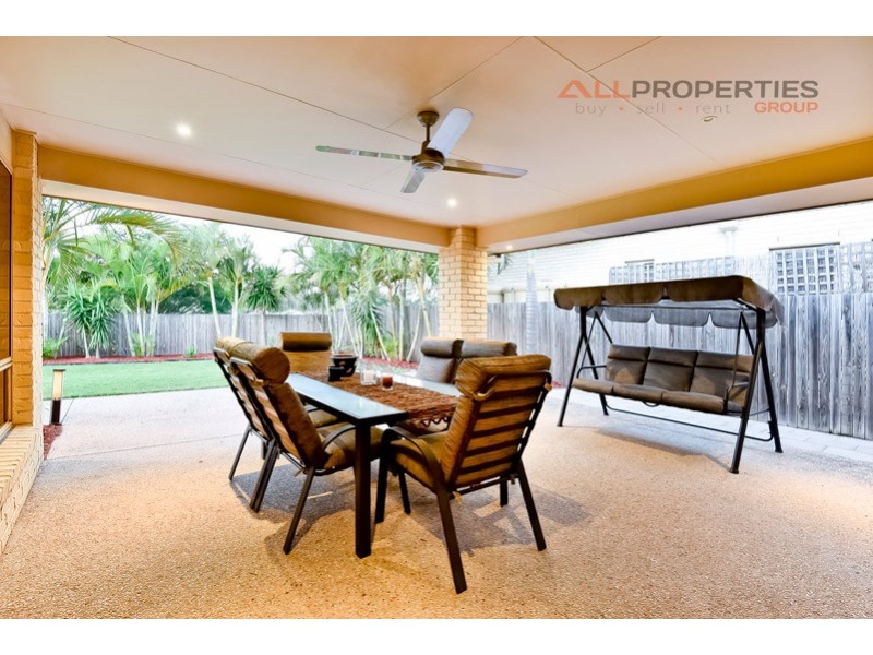 8 Honeywood Ct, Springfield QLD 4300