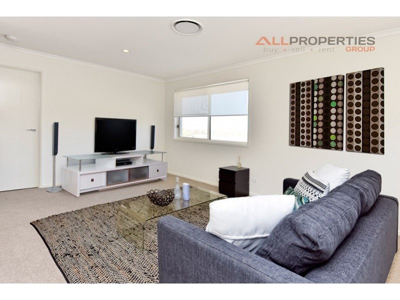 27 Anesbury St, Doolandella QLD 4077