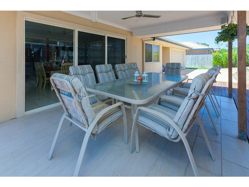 7 Bronte Place, Parkinson QLD 4115