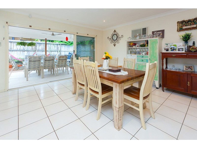7 Bronte Place, Parkinson QLD 4115