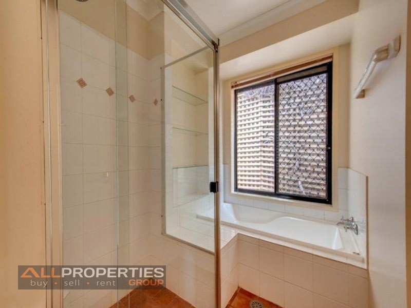 9 Yale Circuit, Forest Lake QLD 4078