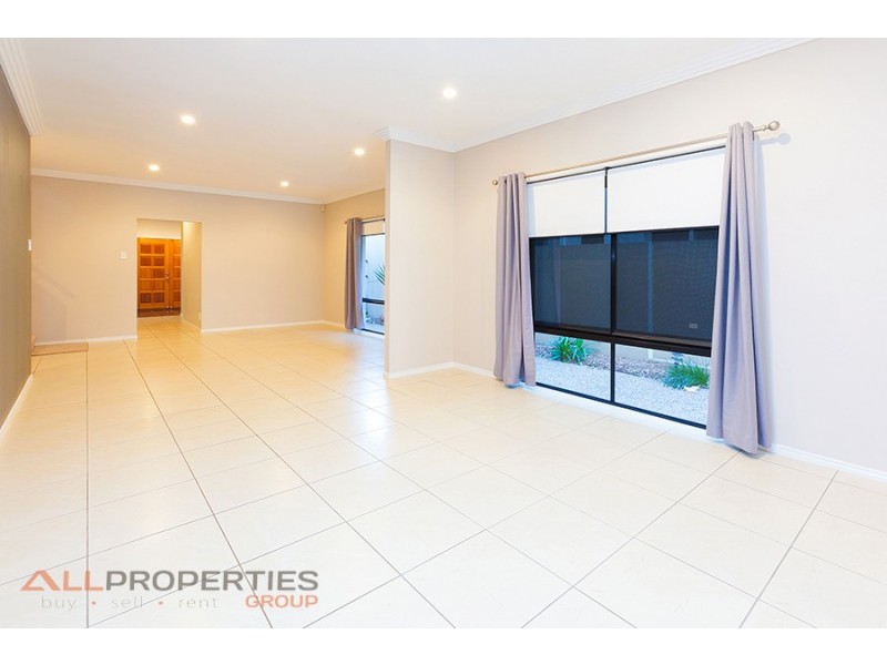 58 Buccaneer Way, Coomera Waters QLD 4209