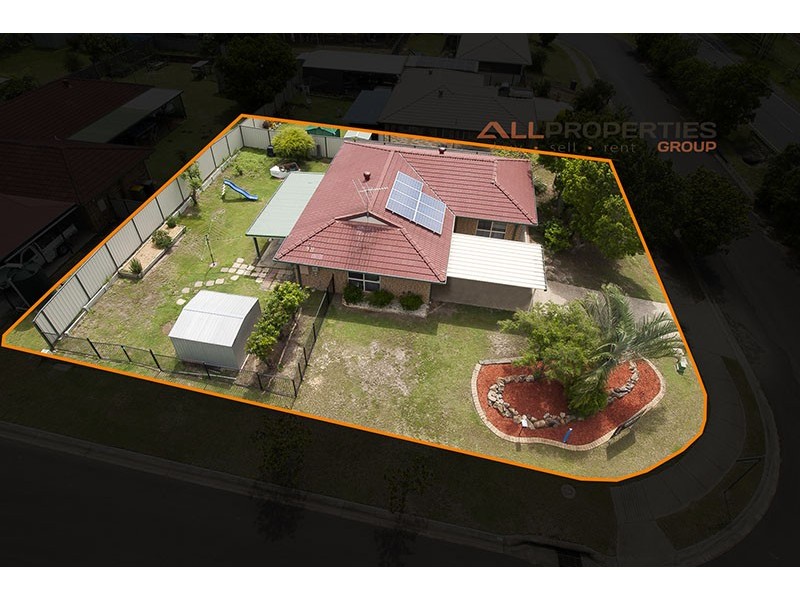1 Learmonth Court, Hillcrest QLD 4118