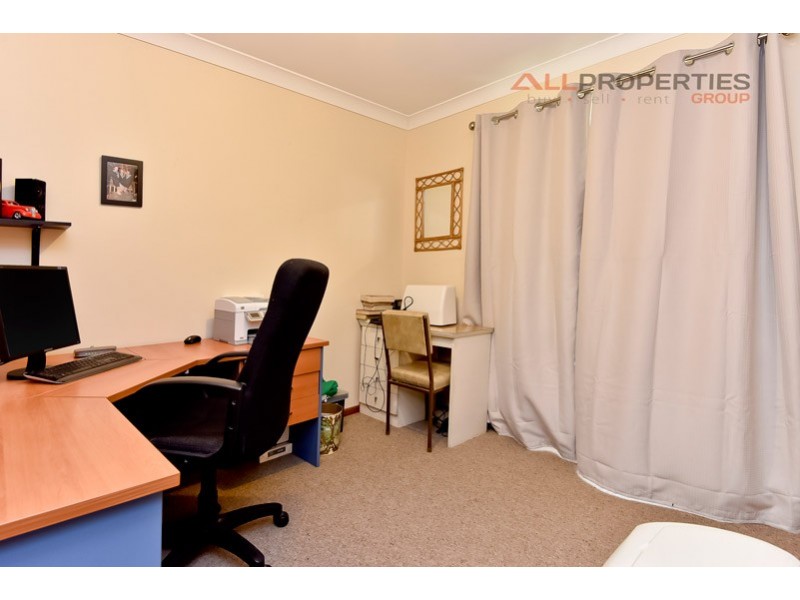 81 Durrang St, Durack QLD 4077