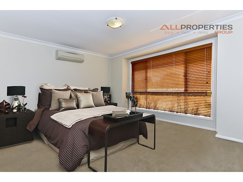 11 Utah Place, Parkinson QLD 4115