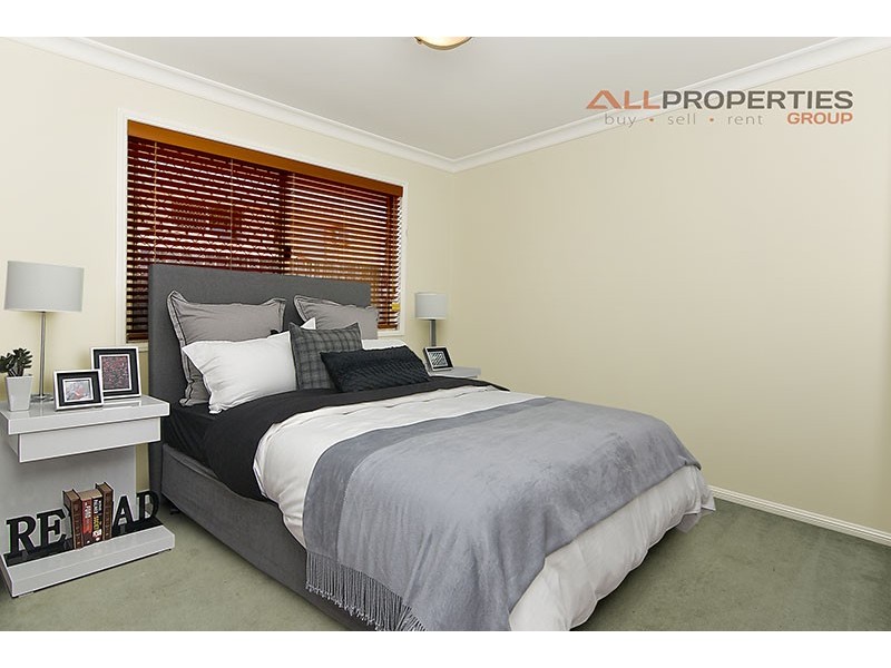 11 Utah Place, Parkinson QLD 4115