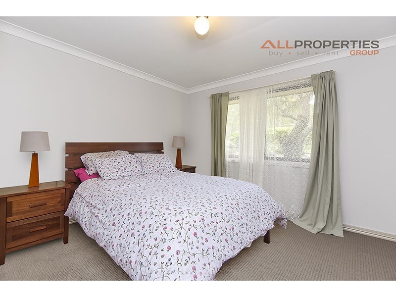 31 Dracon Street, Regents Park QLD 4118