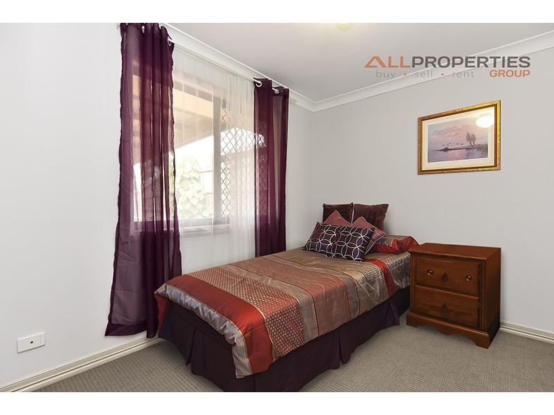 31 Dracon Street, Regents Park QLD 4118