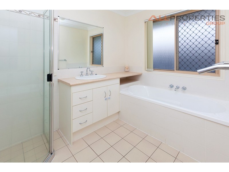 12 Shannonbrook Ave, Ormeau QLD 4208