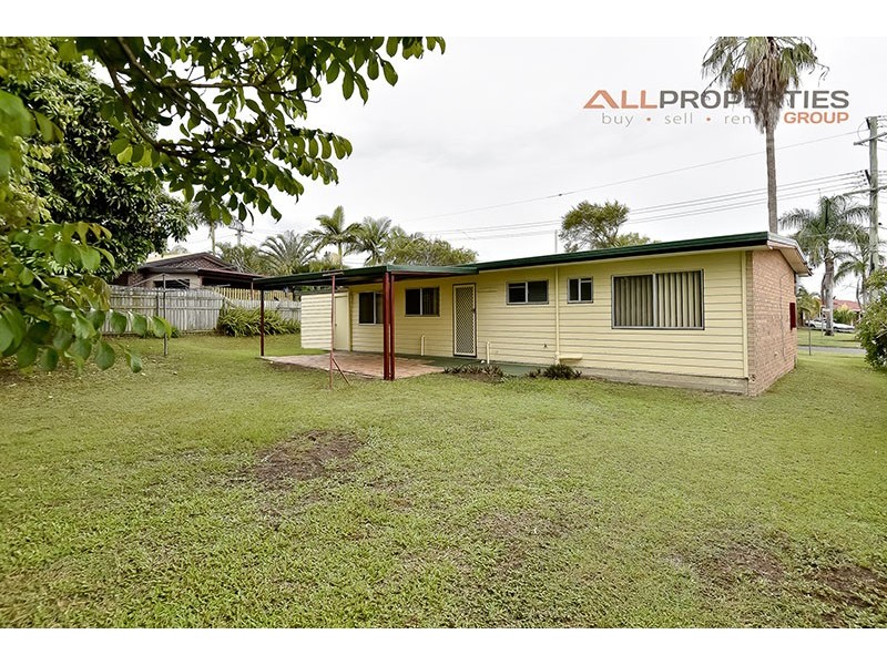 8 Whitcomb Street, Hillcrest QLD 4118