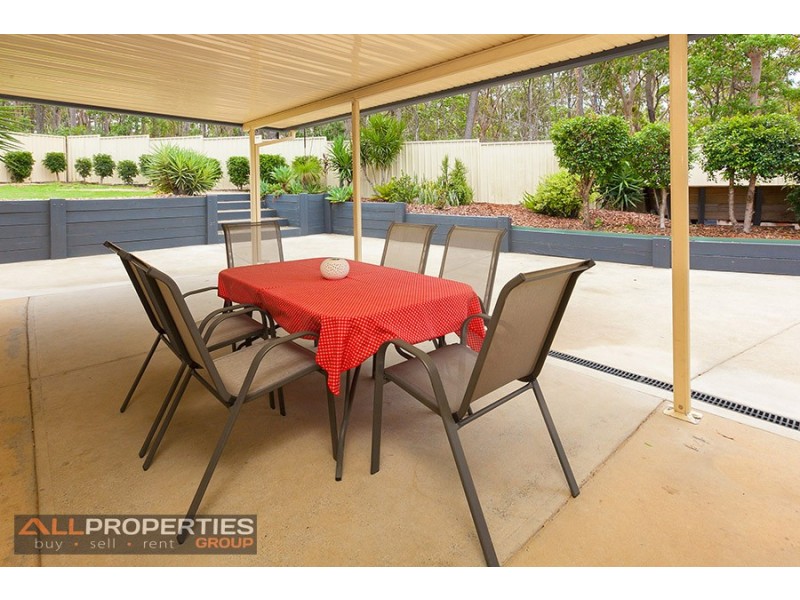 16 Rowena Ct, Boronia Heights QLD 4124