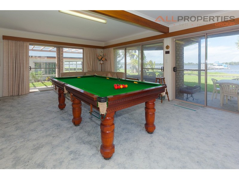 32 Warana Avenue, Steiglitz QLD 4207