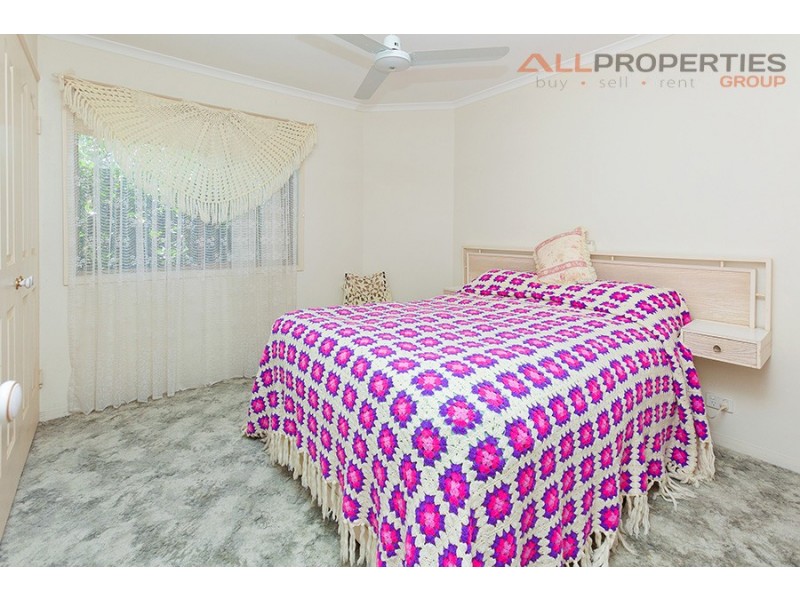 32 Warana Avenue, Steiglitz QLD 4207