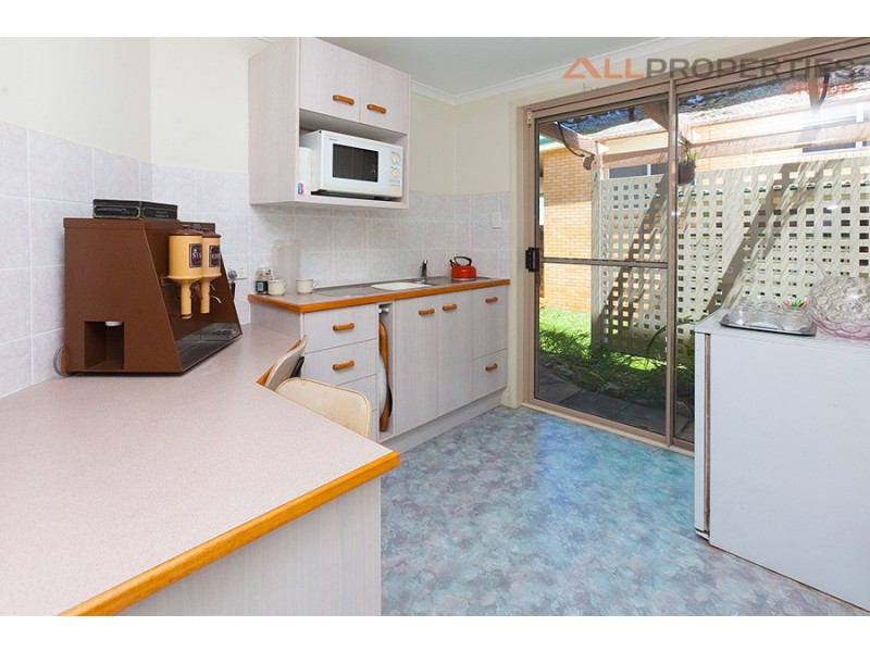 32 Warana Avenue, Steiglitz QLD 4207