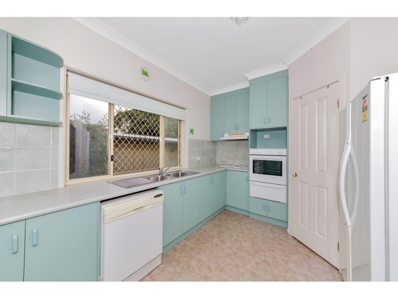 95 CHESTNUT ST, Wynnum QLD 4178