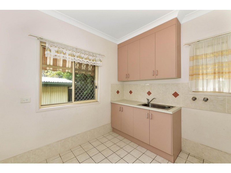 95 CHESTNUT ST, Wynnum QLD 4178
