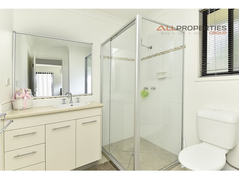 24 Blackbean St, Marsden QLD 4132