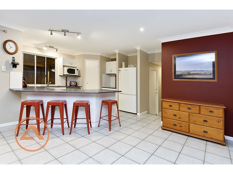 28 Diamantina St, Hillcrest QLD 4118