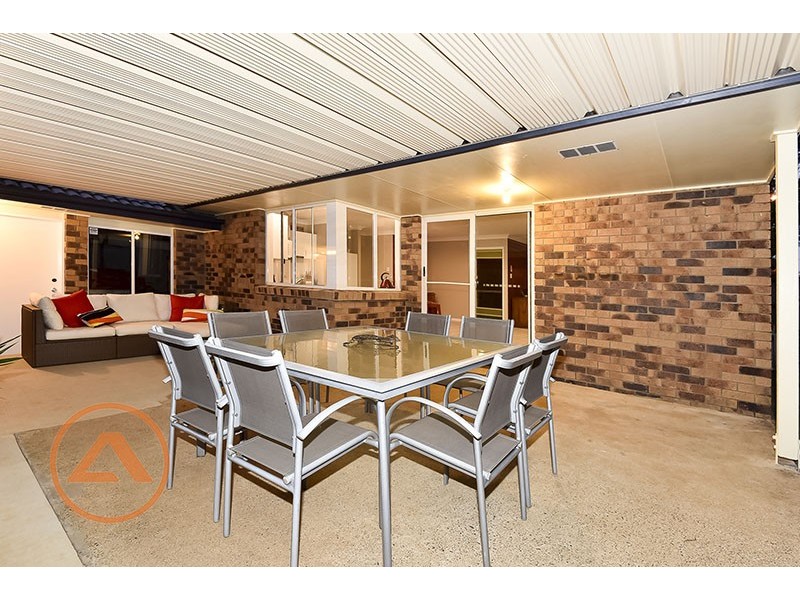 28 Diamantina St, Hillcrest QLD 4118