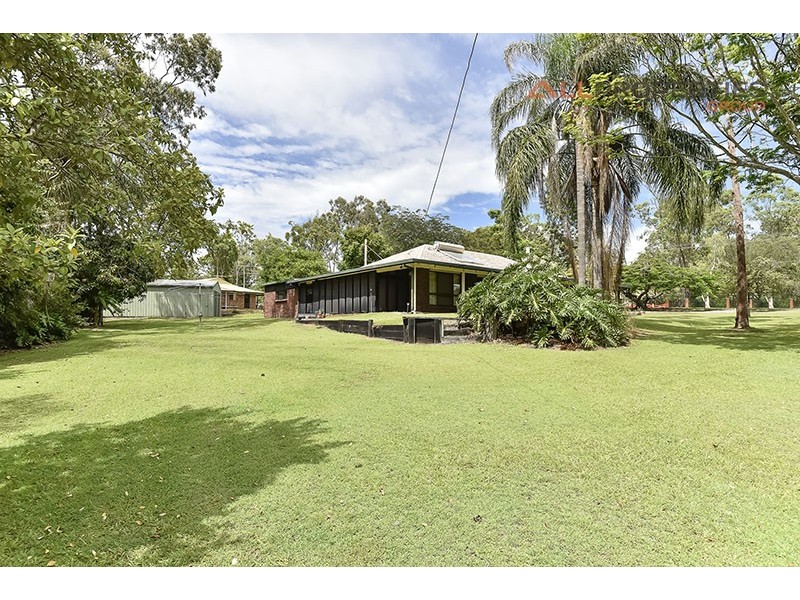 74 Forestdale Drive, Forestdale QLD 4118