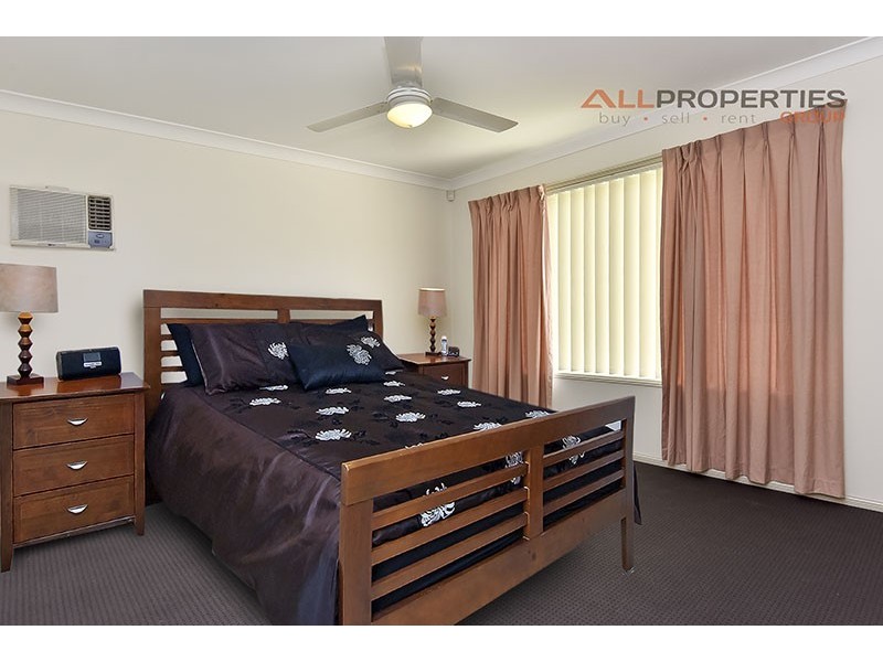 26 Mannix Place, Forest Lake QLD 4078