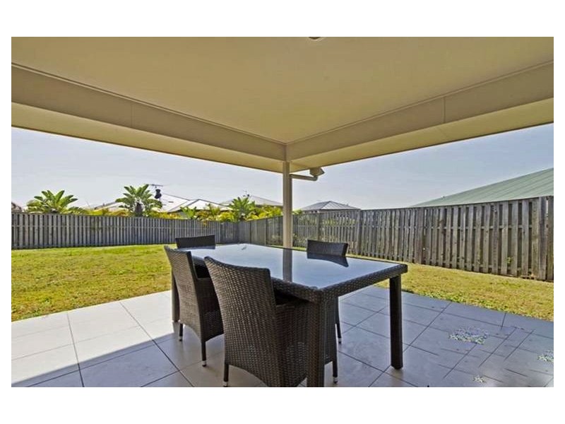 48 Summerlea Crescent, Ormeau QLD 4208