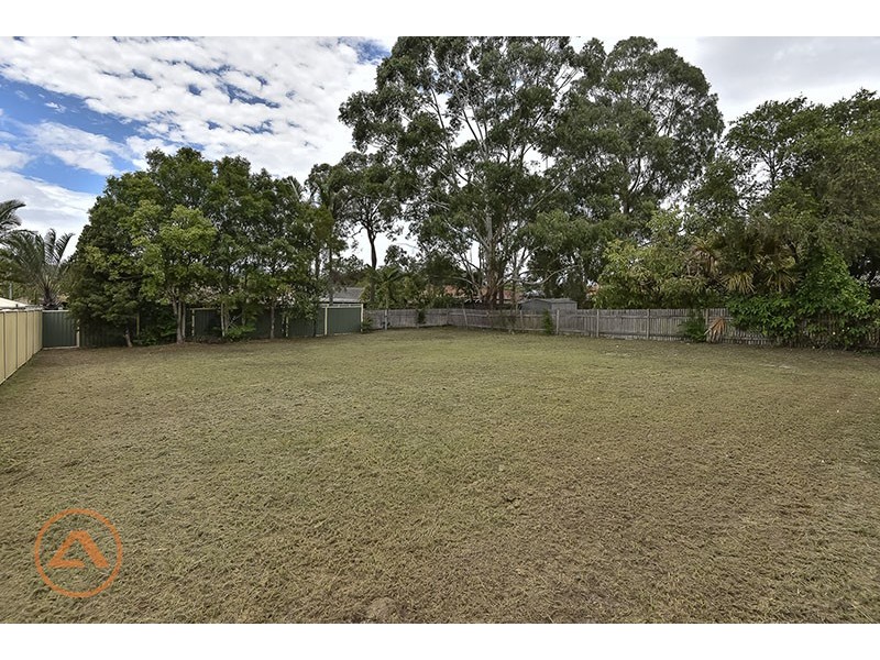 27 Lowana St, Camira QLD 4300