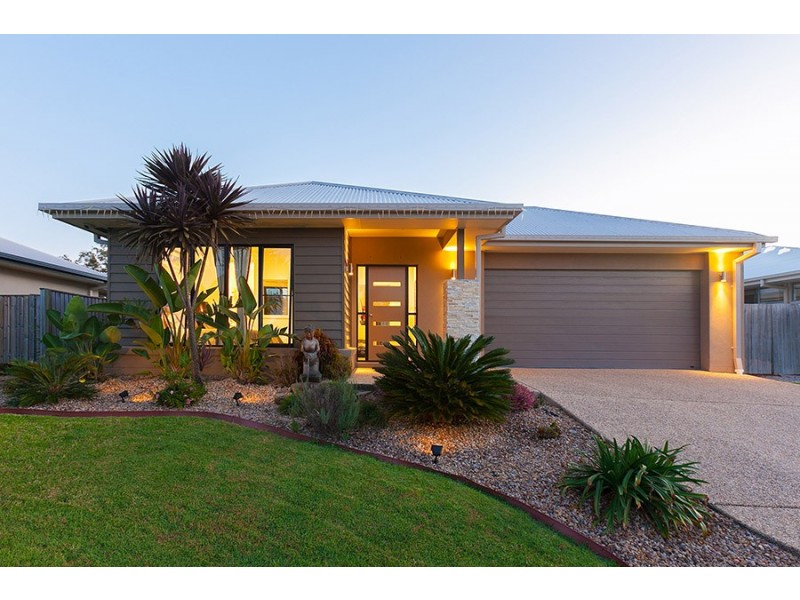 25 Homestead Circuit, Maudsland QLD 4210