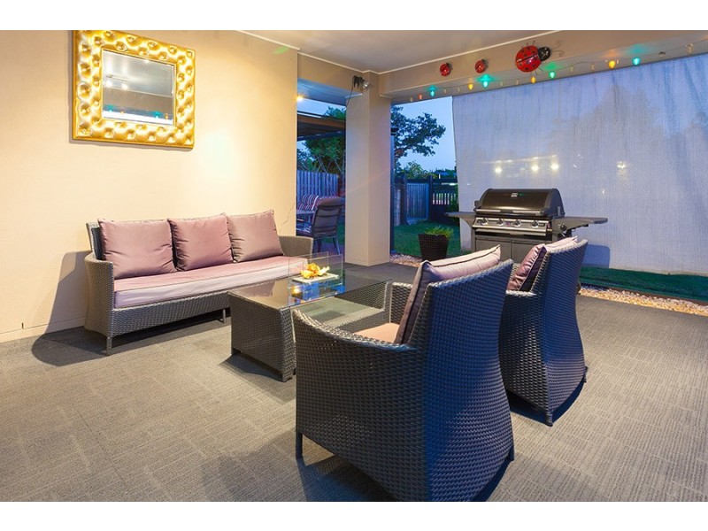 25 Homestead Circuit, Maudsland QLD 4210