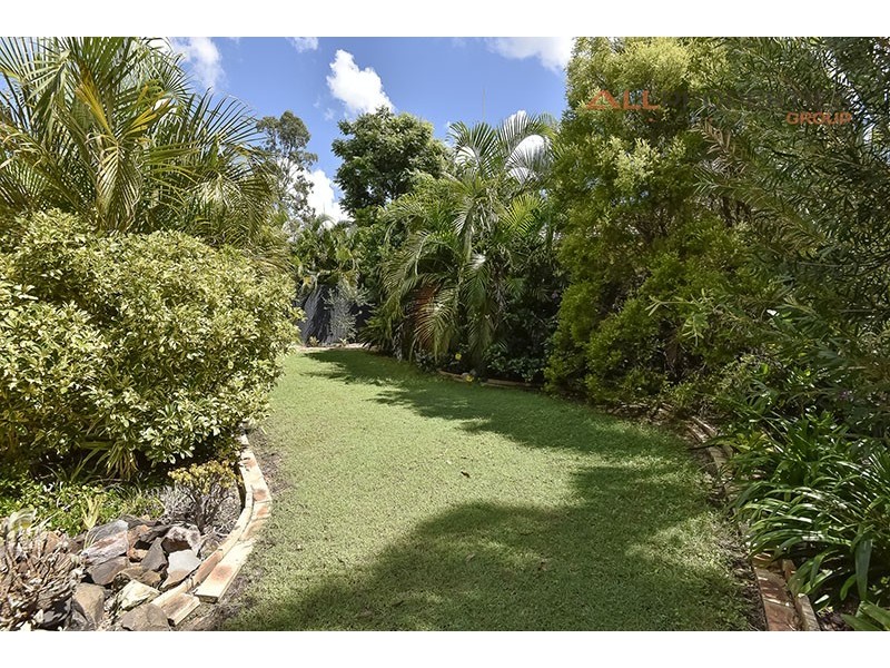 18 Piccadilly Place, Forest Lake QLD 4078